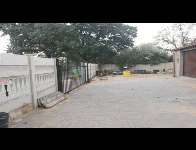 3 BEDROOM HOUSE FOR SALE IN SASOLBURG EXT 23